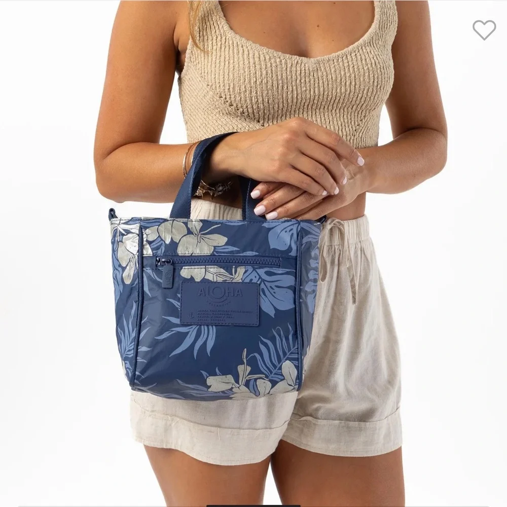 LAST ONE Aloha Collection Ginger Dream Crossbody - Picture 3 of 4